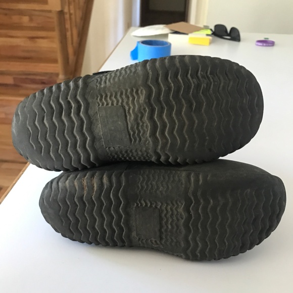 Stonz West Boots size 1 kids - Picture 2 of 2